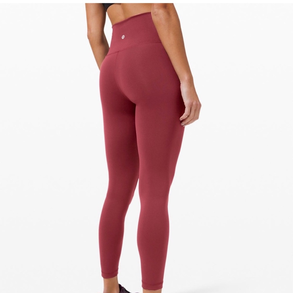 Lululemon Wunder Under 28” Chianti size 4